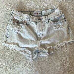 Hollister Jean shorts. Waist 26.